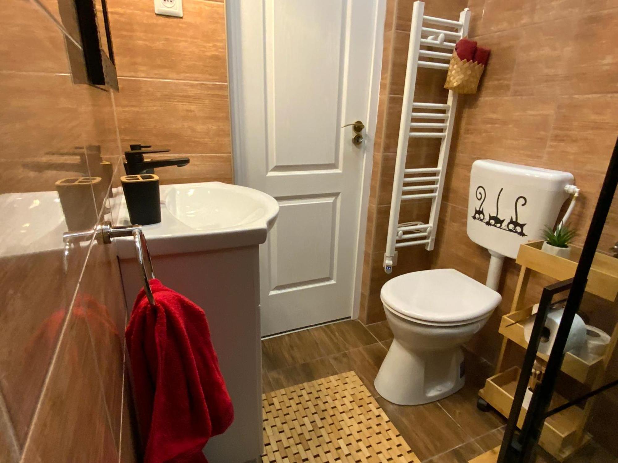 Apartament Center *